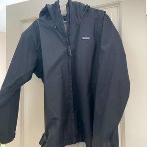 Torrentshell 3L - Patagonia Women’s Rain Jacket - XXL, lightly used